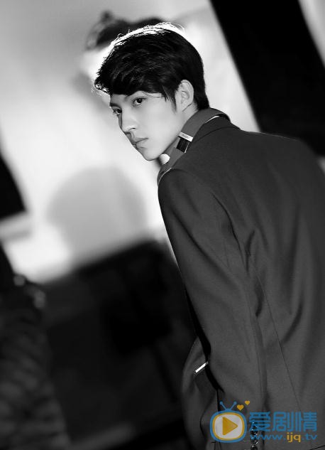 徐鹤尼生活照 徐鹤尼高清写真_徐鹤尼高清剧照