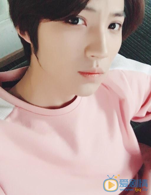 徐鹤尼生活照 徐鹤尼高清写真_徐鹤尼高清剧照