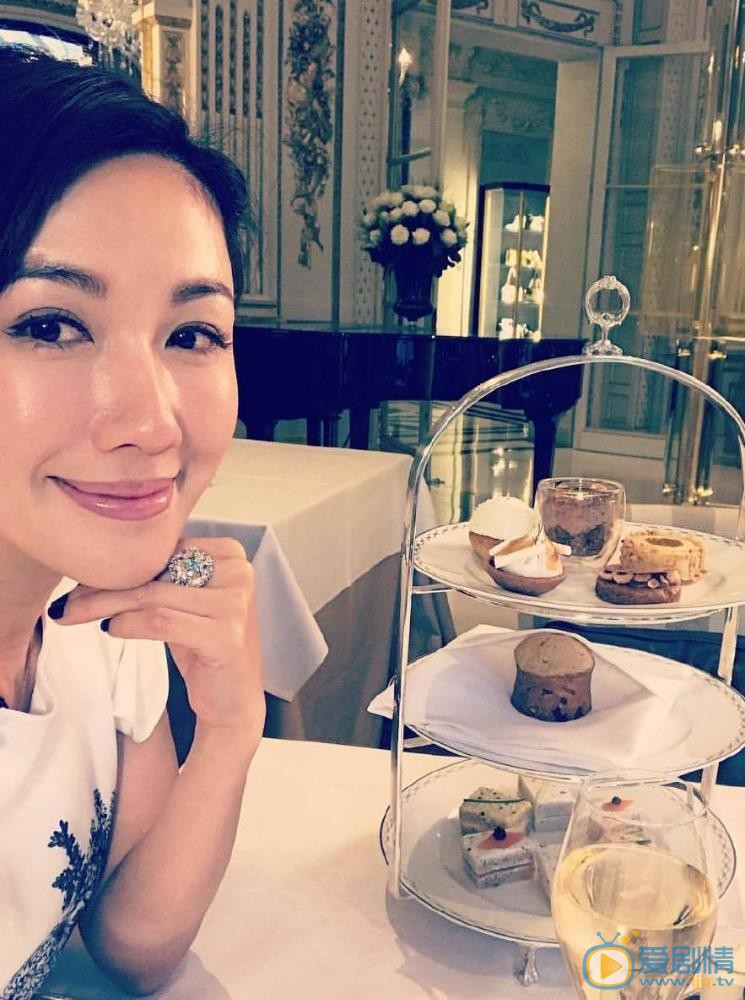 李施嬅自拍照 李施嬅高清写真_李施嬅高清剧照
