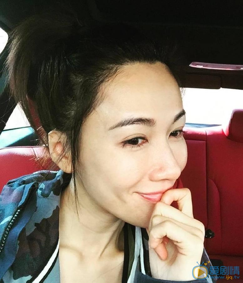 李施嬅自拍照 李施嬅高清写真_李施嬅高清剧照