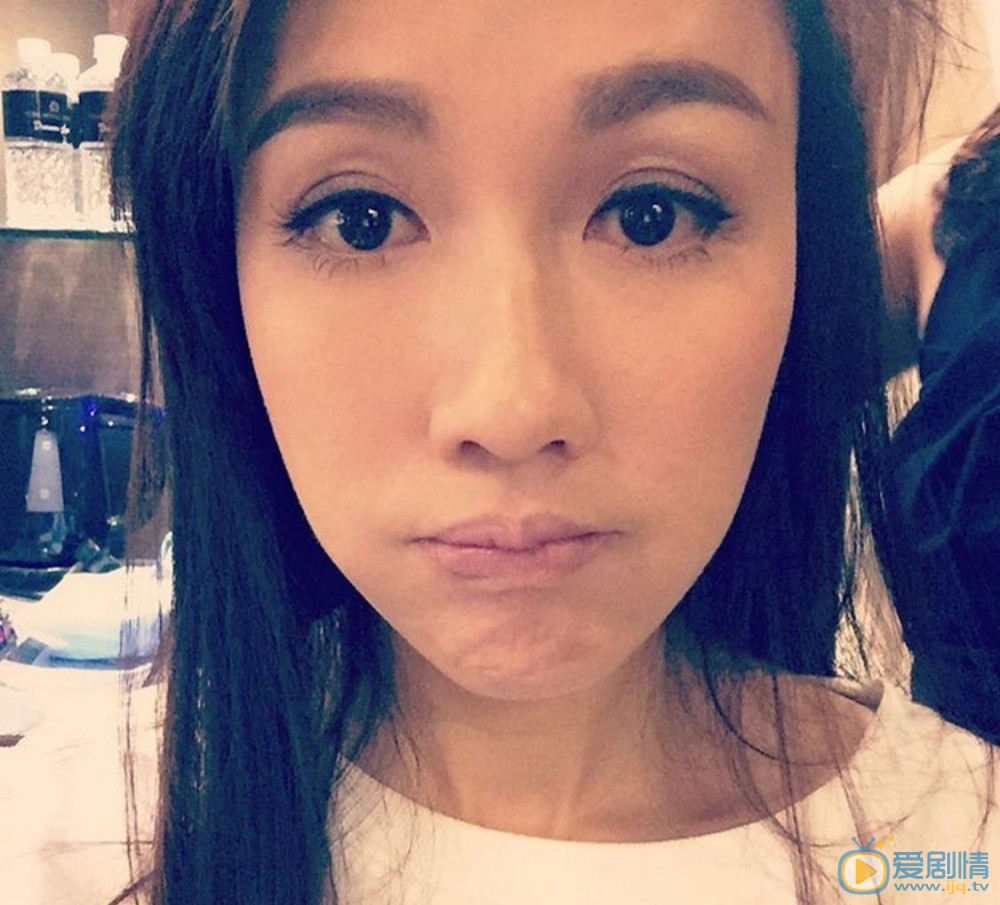 李施嬅自拍照 李施嬅高清写真_李施嬅高清剧照