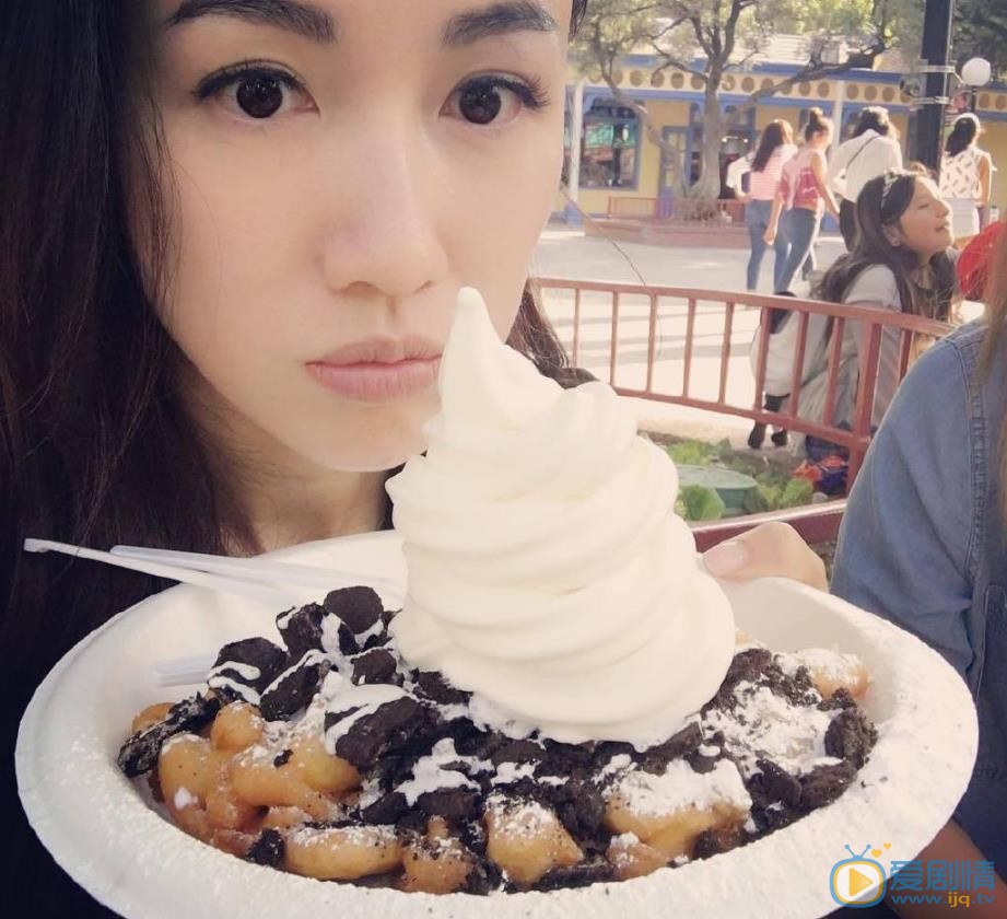 李施嬅自拍照 李施嬅高清写真_李施嬅高清剧照