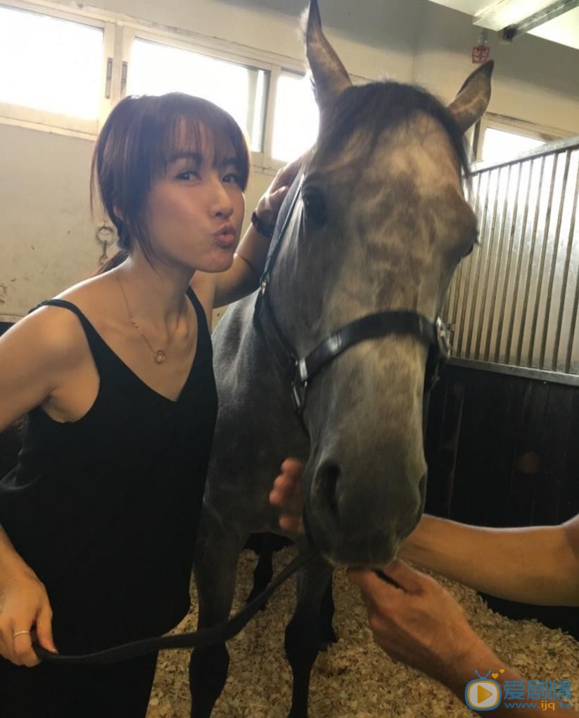 李施嬅生活照 李施嬅高清写真_李施嬅高清剧照
