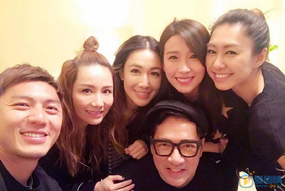 李施嬅与人合照 李施嬅高清写真_李施嬅高清剧照