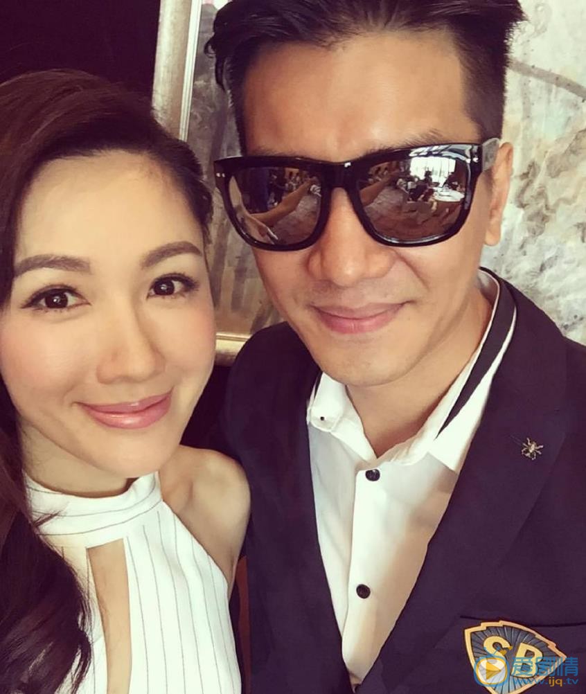 李施嬅与人合照 李施嬅高清写真_李施嬅高清剧照