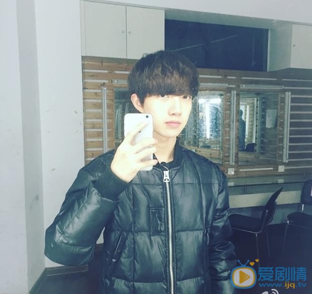 吕绍聪生活照 吕绍聪高清写真_吕绍聪高清剧照