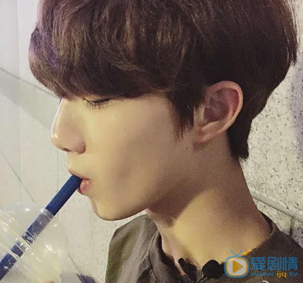 吕绍聪生活照 吕绍聪高清写真_吕绍聪高清剧照