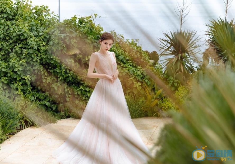 赵宇彤靓丽写真 赵宇彤高清写真_赵宇彤高清剧照