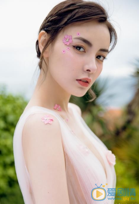 赵宇彤靓丽写真 赵宇彤高清写真_赵宇彤高清剧照