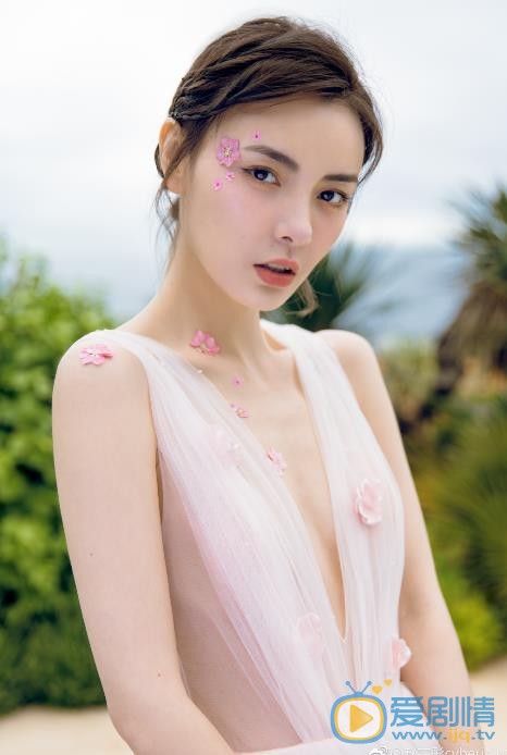 赵宇彤靓丽写真 赵宇彤高清写真_赵宇彤高清剧照