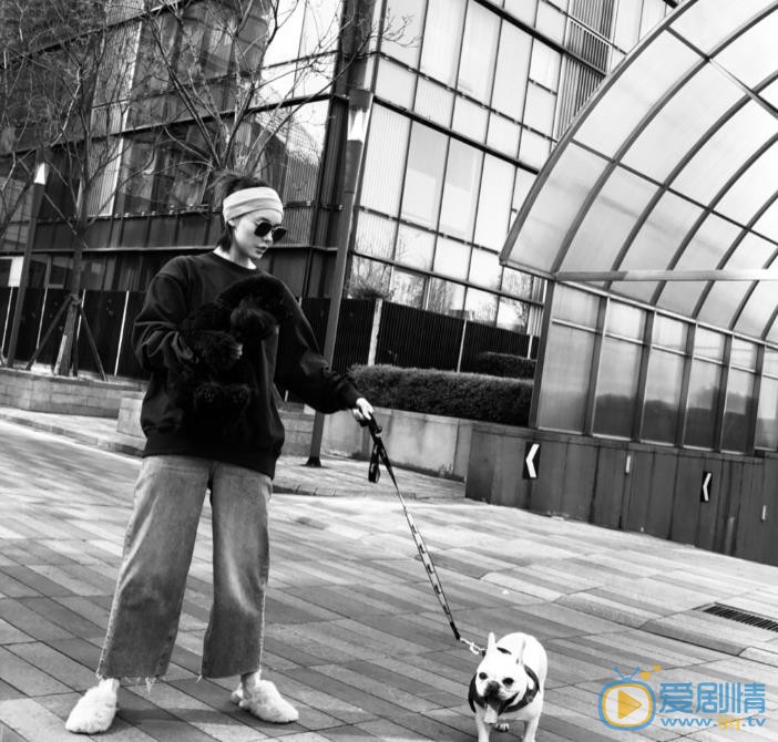 赵宇彤生活照 赵宇彤高清写真_赵宇彤高清剧照