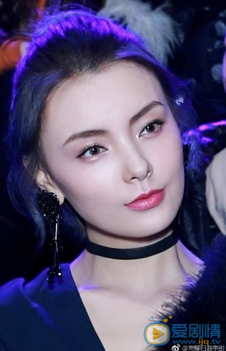 赵宇彤气质大片 赵宇彤高清写真_赵宇彤高清剧照