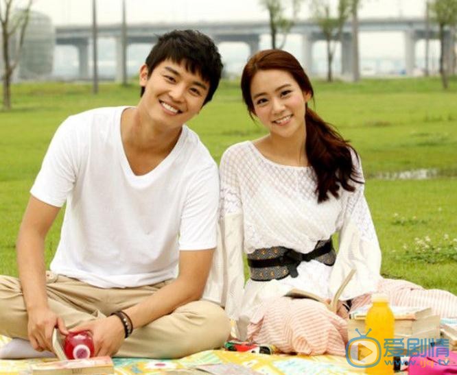 延宇振《Secret Love》剧照 延宇振高清写真_延宇振高清剧照