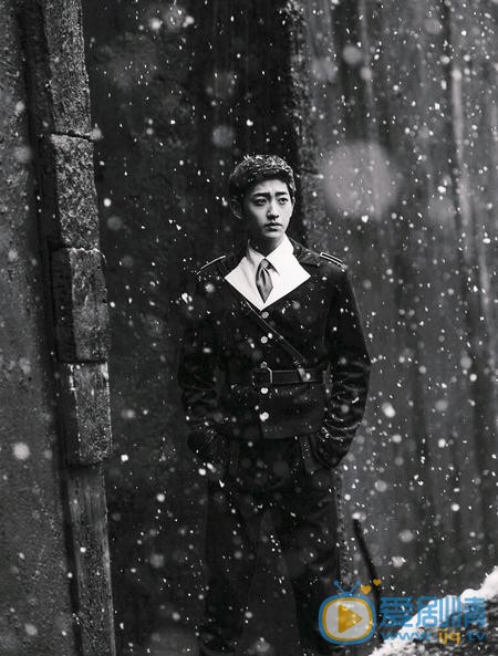 杨昊铭《降龙之白露为霜》剧照 杨昊铭高清写真_杨昊铭高清剧照