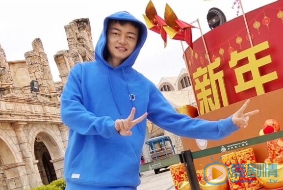 万国鹏生活照 万国鹏高清写真_万国鹏高清剧照