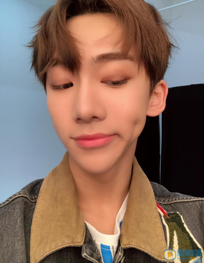 丁泽仁自拍照 丁泽仁高清写真_丁泽仁高清剧照