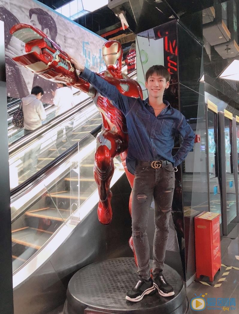 丁泽仁生活照 丁泽仁高清写真_丁泽仁高清剧照