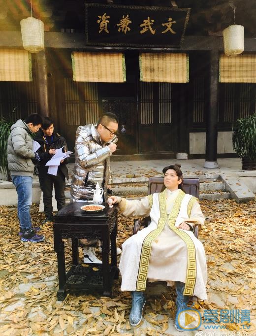 何育骏片场照 何育骏高清写真_何育骏高清剧照