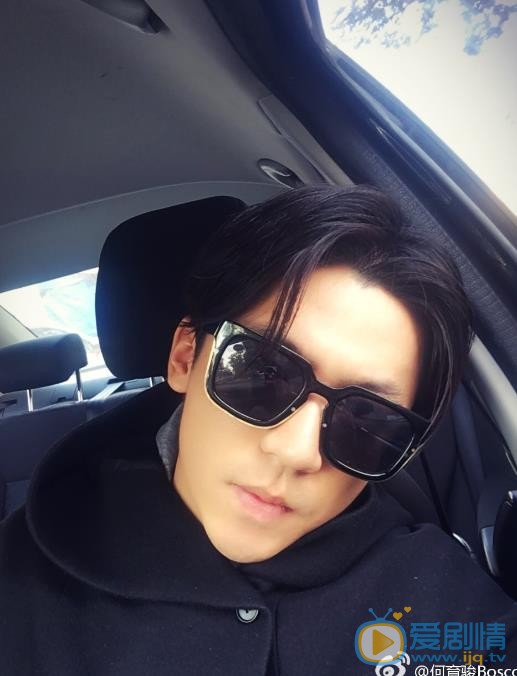 何育骏生活照 何育骏高清写真_何育骏高清剧照