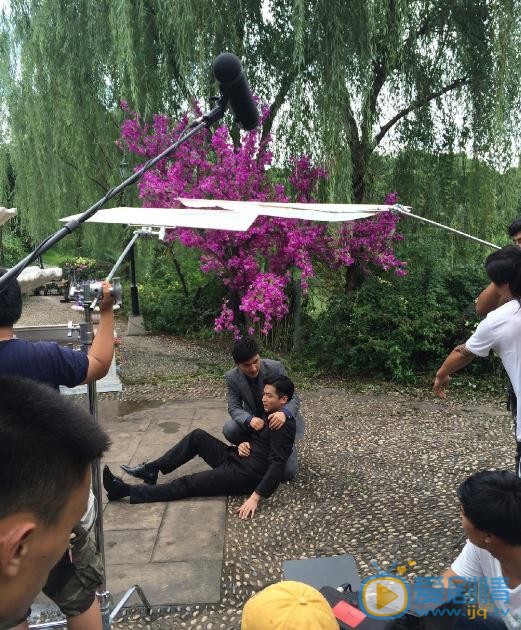 何育骏片场照 何育骏高清写真_何育骏高清剧照