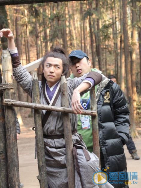 何育骏片场照 何育骏高清写真_何育骏高清剧照