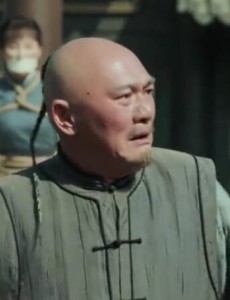 娘道隆福为什么留着小辫子？小辫子对隆福有什么意义？