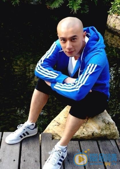 王峥片场照 王峥高清写真_王峥高清剧照