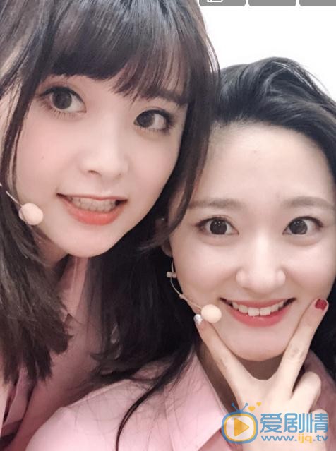 葛佳慧与人合照 葛佳慧高清写真_葛佳慧高清剧照