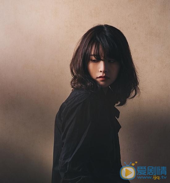 葛佳慧黑色写真 葛佳慧高清写真_葛佳慧高清剧照