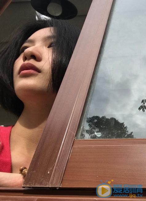 邱天生活照 邱天高清写真_邱天高清剧照