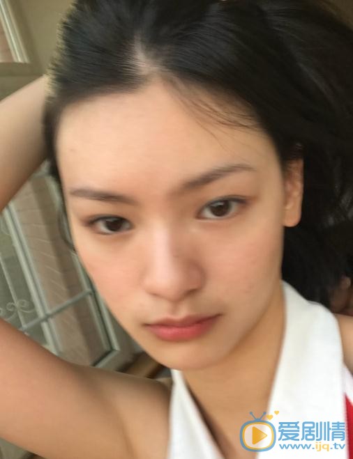 邱天生活照 邱天高清写真_邱天高清剧照