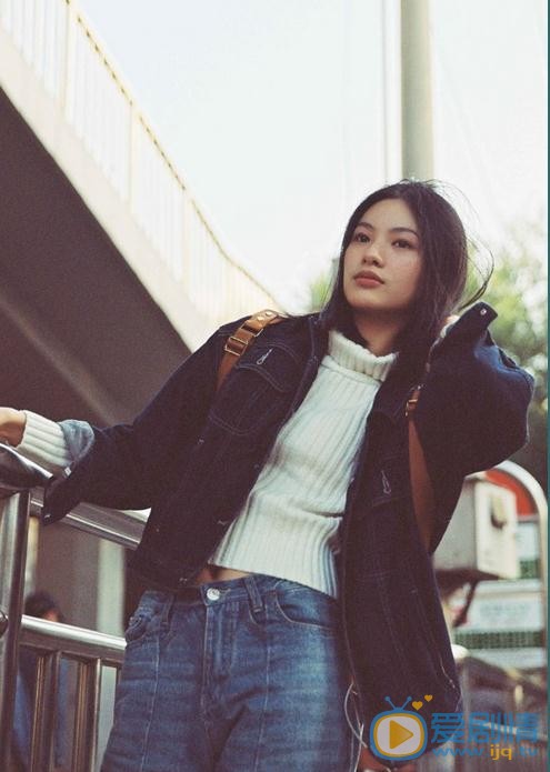 邱天北京街拍 邱天高清写真_邱天高清剧照