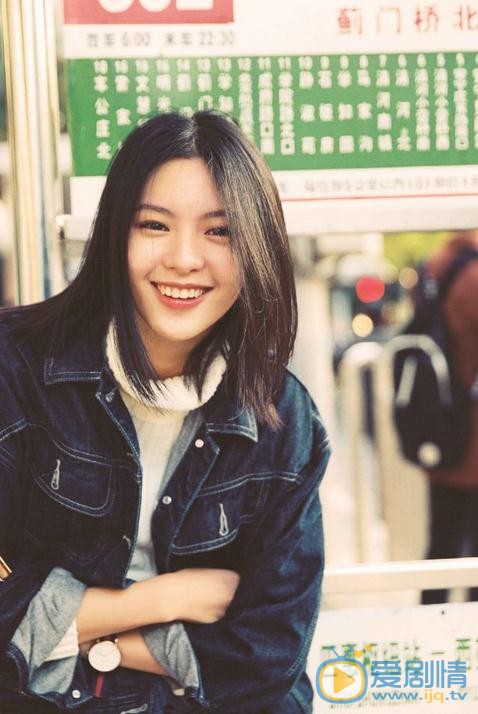 邱天北京街拍 邱天高清写真_邱天高清剧照