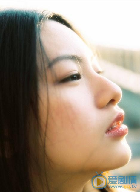 邱天北京街拍 邱天高清写真_邱天高清剧照