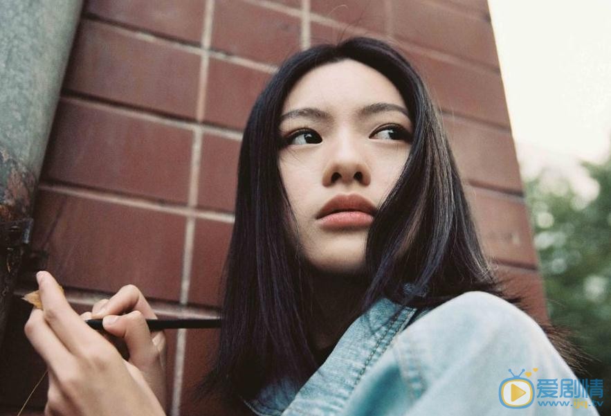 邱天牛仔写真 邱天高清写真_邱天高清剧照