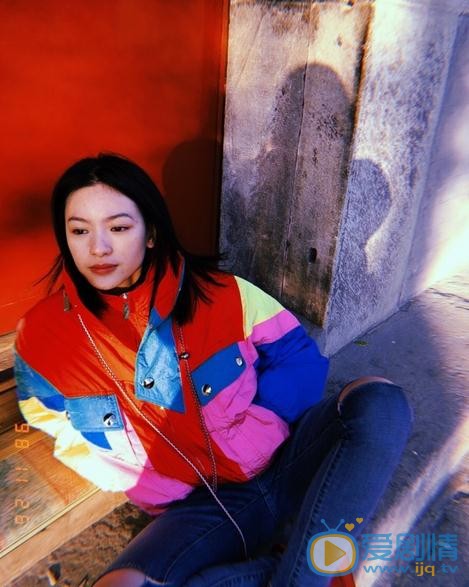 邱天北京街拍 邱天高清写真_邱天高清剧照