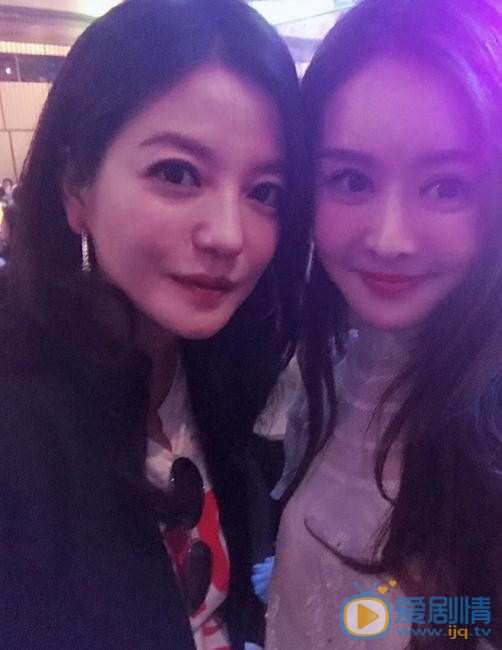 云千千与人合照 云千千高清写真_云千千高清剧照