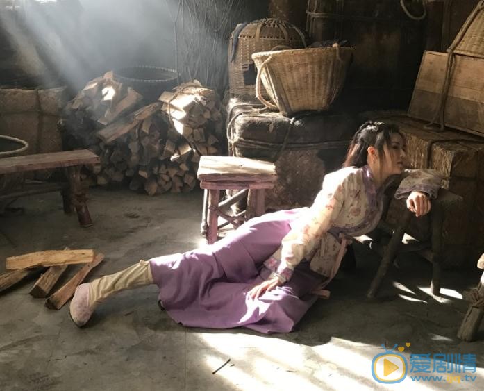 云千千片场照 云千千高清写真_云千千高清剧照