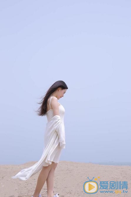 云千千街拍写真 云千千高清写真_云千千高清剧照