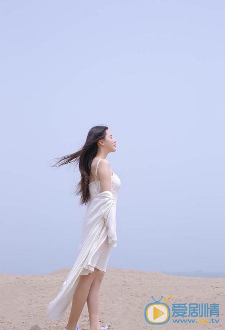 云千千街拍写真 云千千高清写真_云千千高清剧照