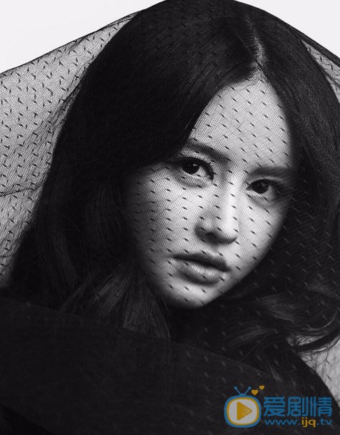 云千千气质写真 云千千高清写真_云千千高清剧照