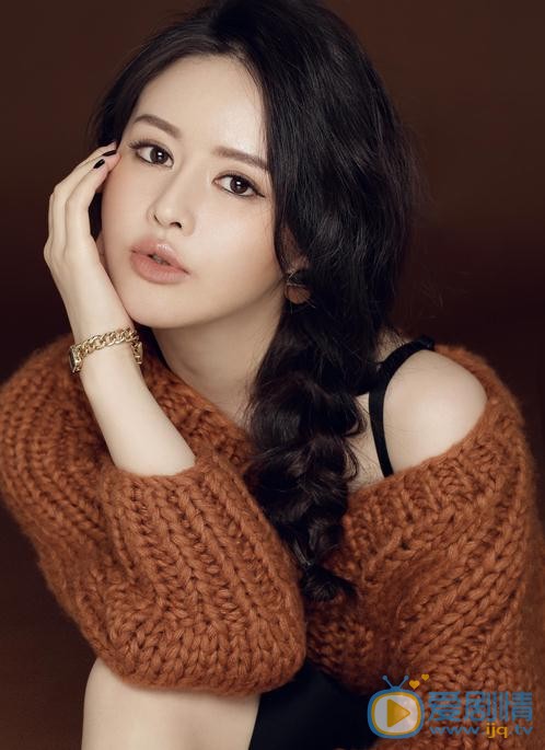 云千千气质写真 云千千高清写真_云千千高清剧照