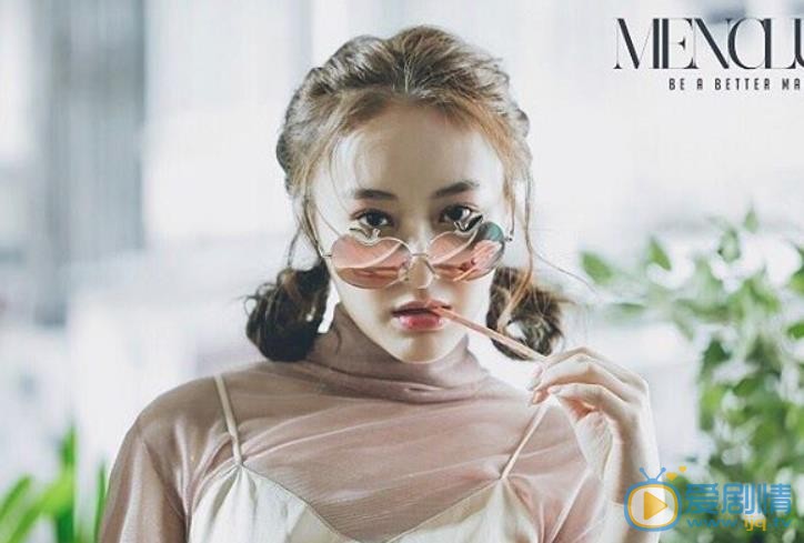 陈滢杂志封面 陈滢杂志封面照