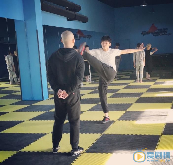 蓝博训练照 蓝博高清写真_蓝博高清剧照