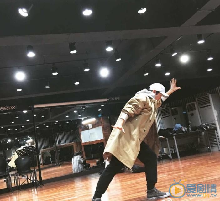 蓝博训练照 蓝博高清写真_蓝博高清剧照