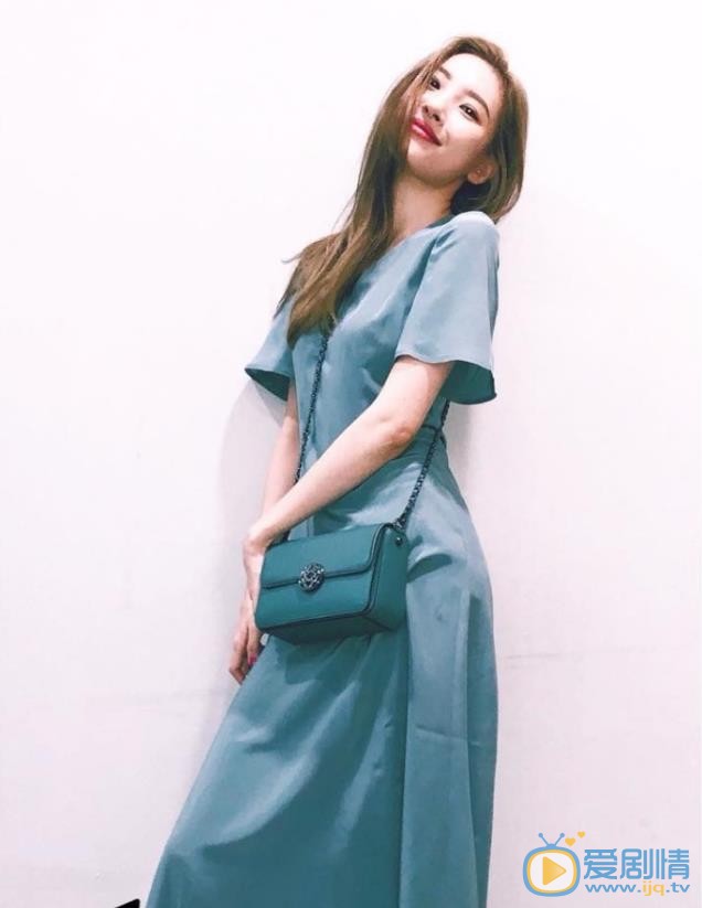 李宣美气质写真 李宣美高清写真_李宣美高清剧照