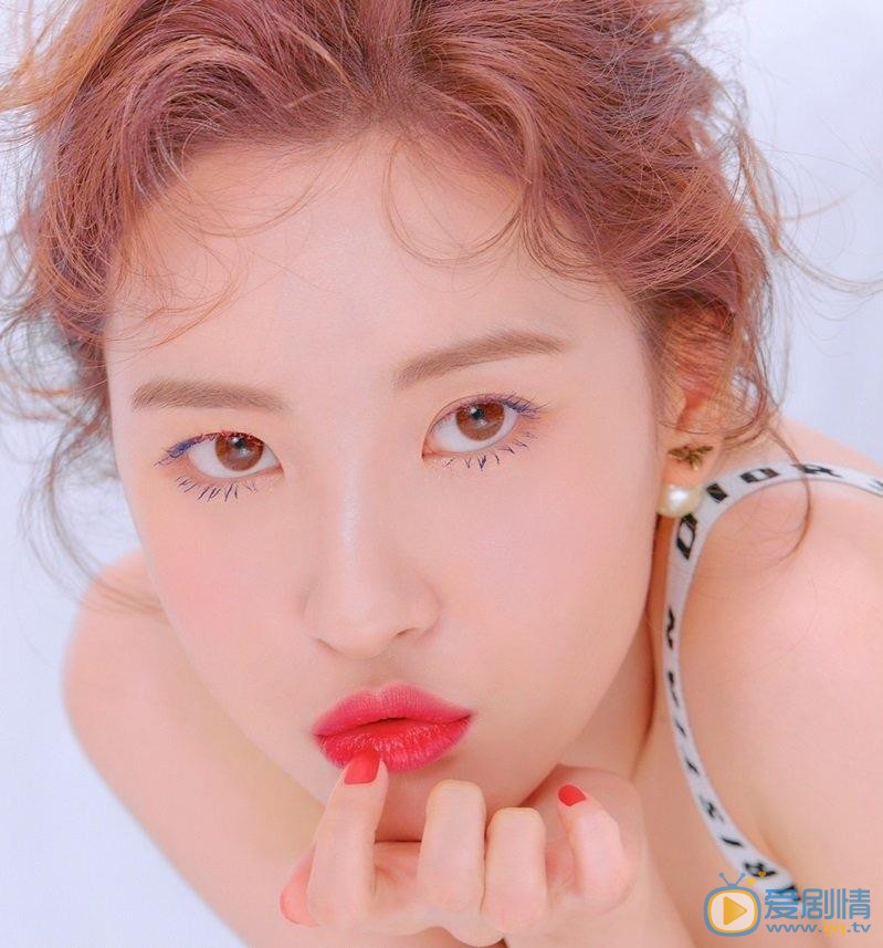李宣美气质写真 李宣美高清写真_李宣美高清剧照