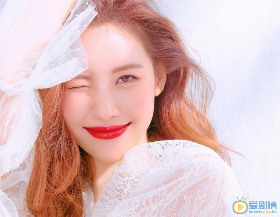 李宣美气质写真 李宣美高清写真_李宣美高清剧照