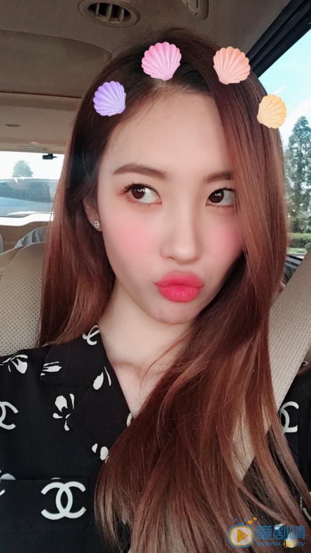李宣美可爱自拍 李宣美高清写真_李宣美高清剧照
