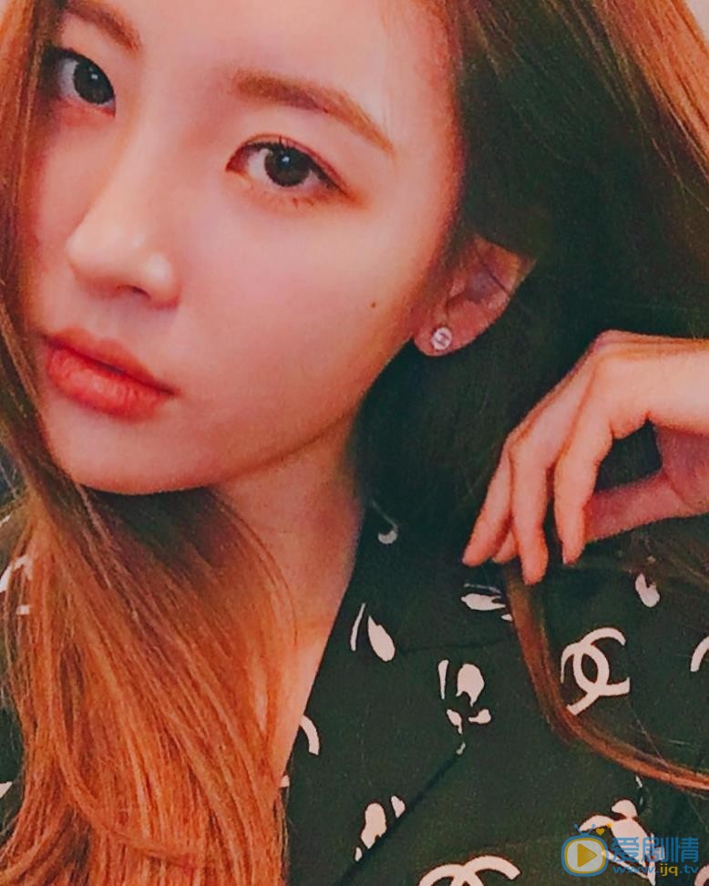李宣美可爱自拍 李宣美高清写真_李宣美高清剧照